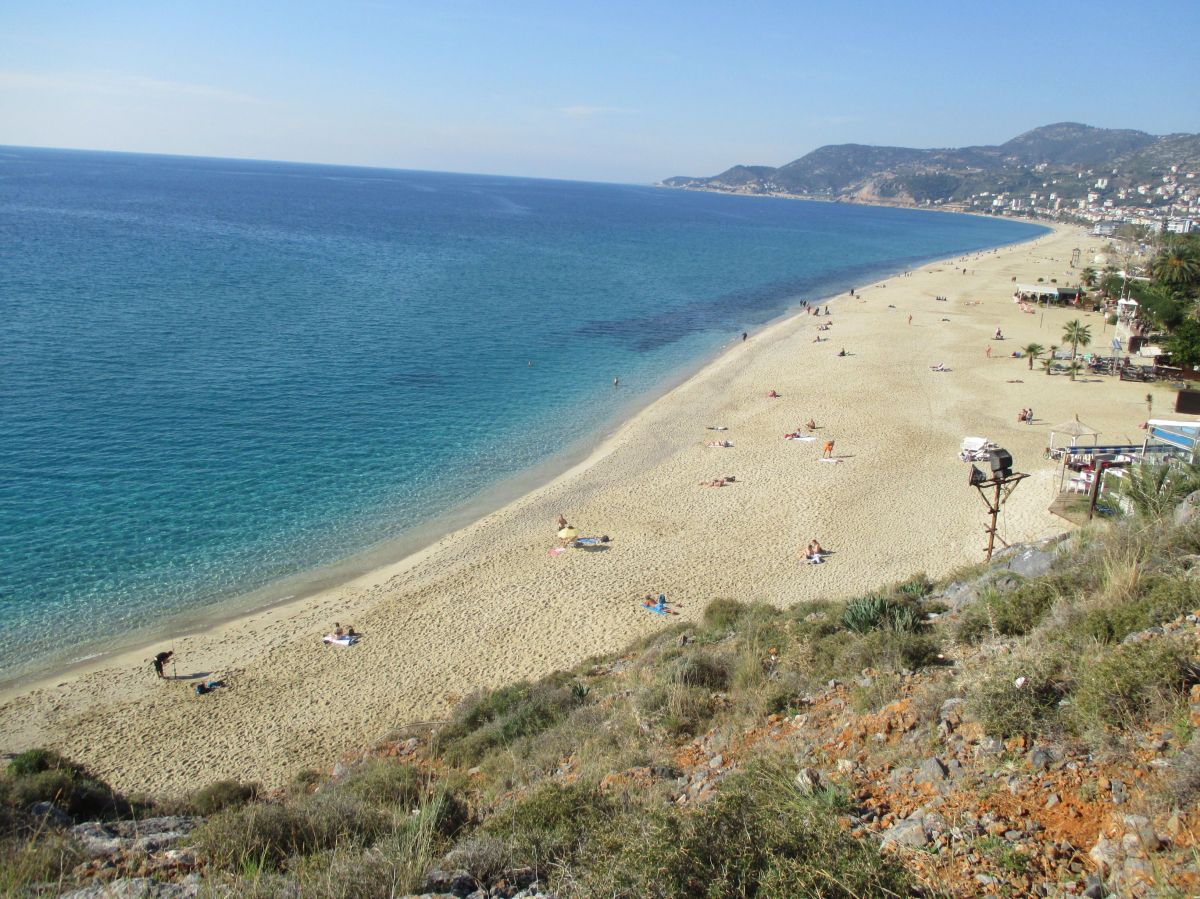 Переход с Клеопатра бич под канатной&nbsp;дорогой